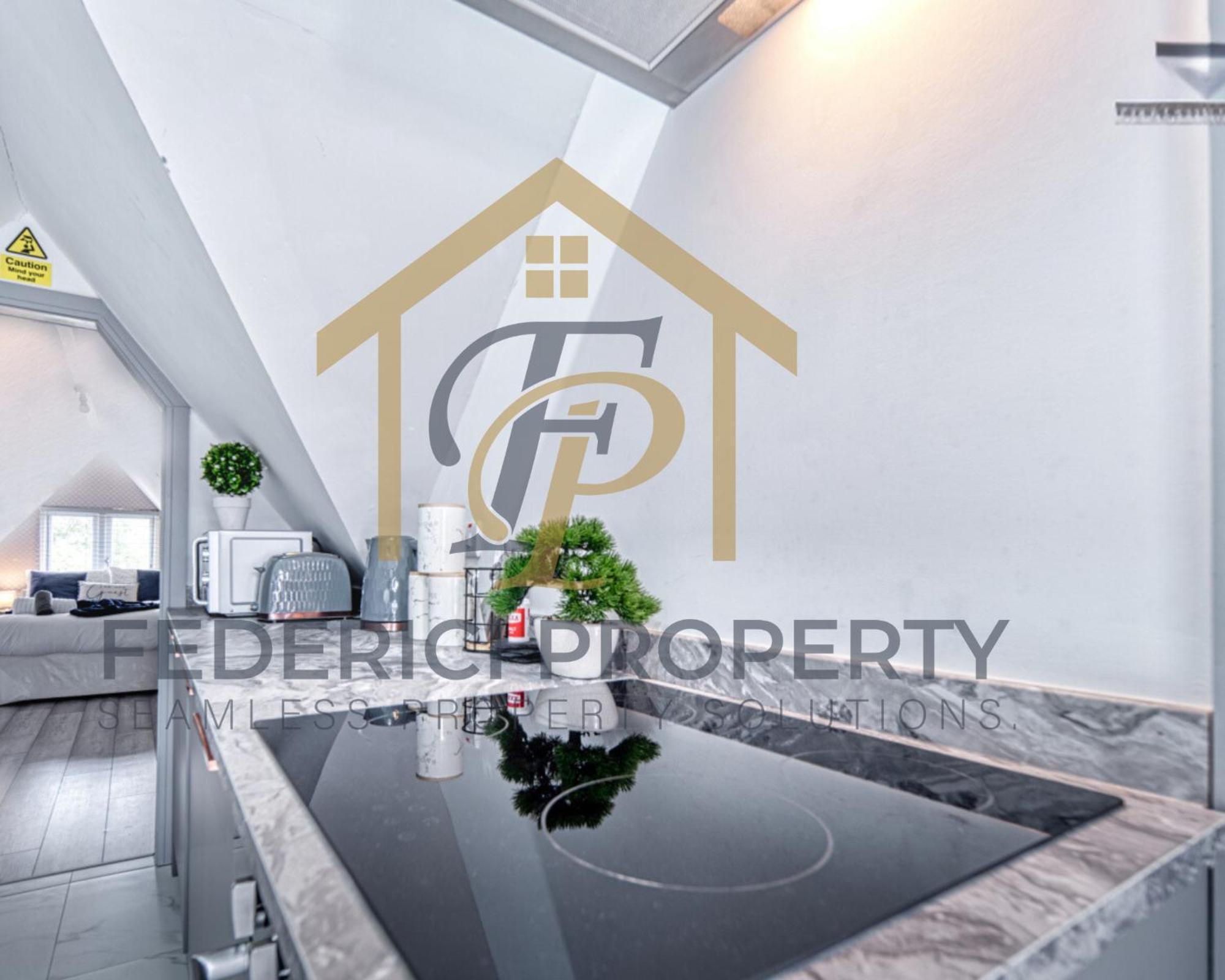 Modern 2-bedroom Near Birmingham Airport Ideal For Contractors & Families! Apartment *