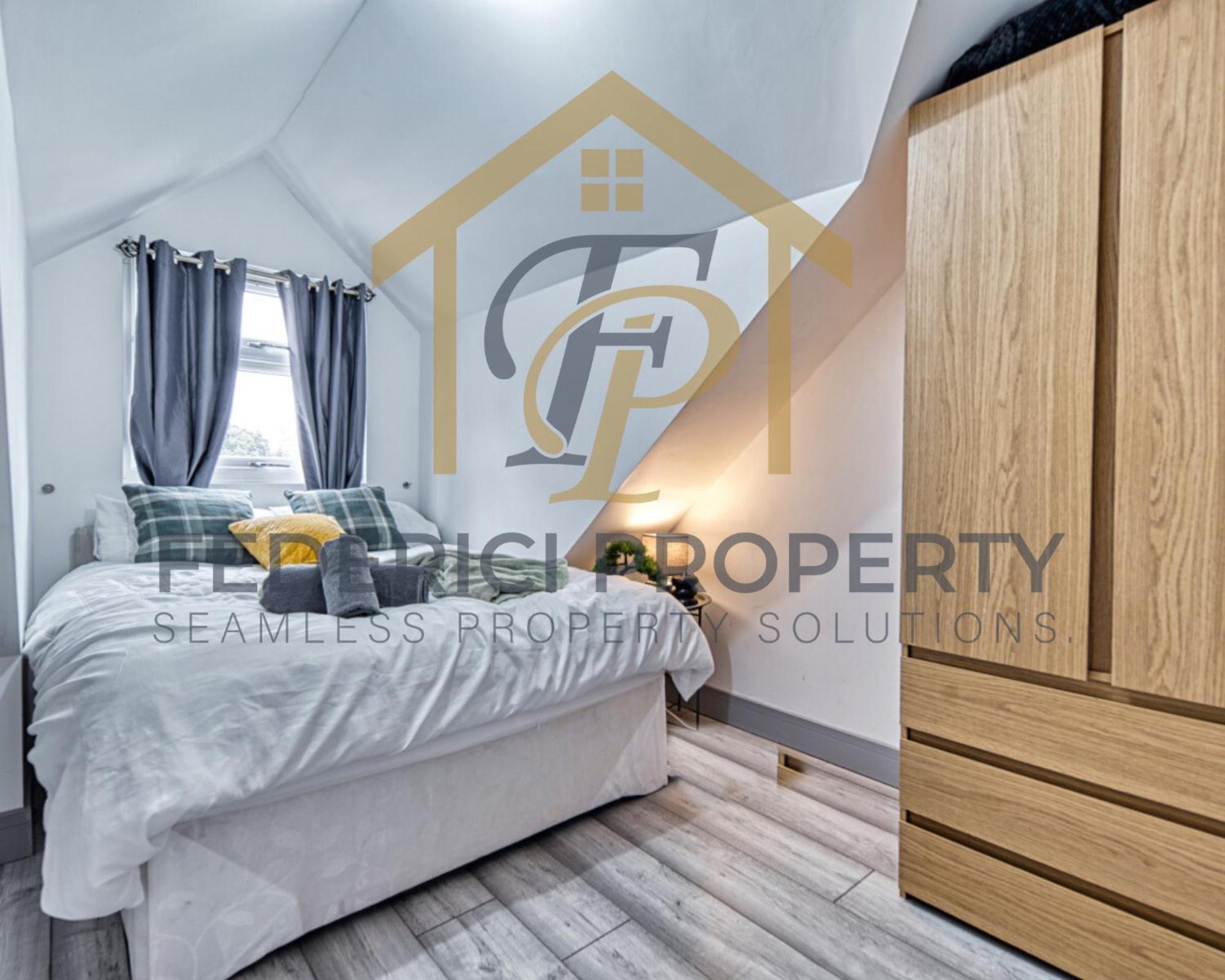 Modern 2-bedroom Near Birmingham Airport Ideal For Contractors & Families! Marston Green